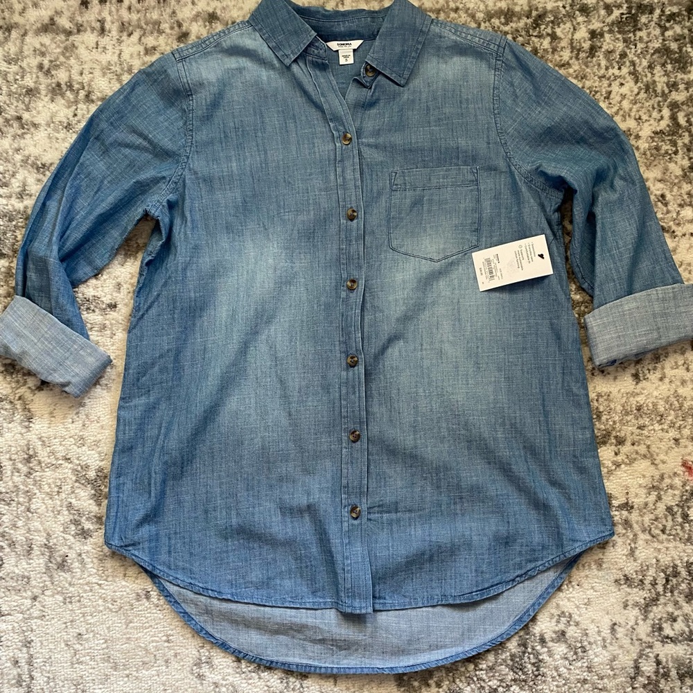 NWT Sonoma Chambray Shirt Size Small